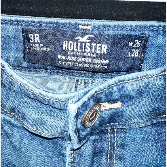 HOLLISTER | DISTRESSED HIGH RISE SUPER SKINNY DENIM JEANS - Picture 6 of 7